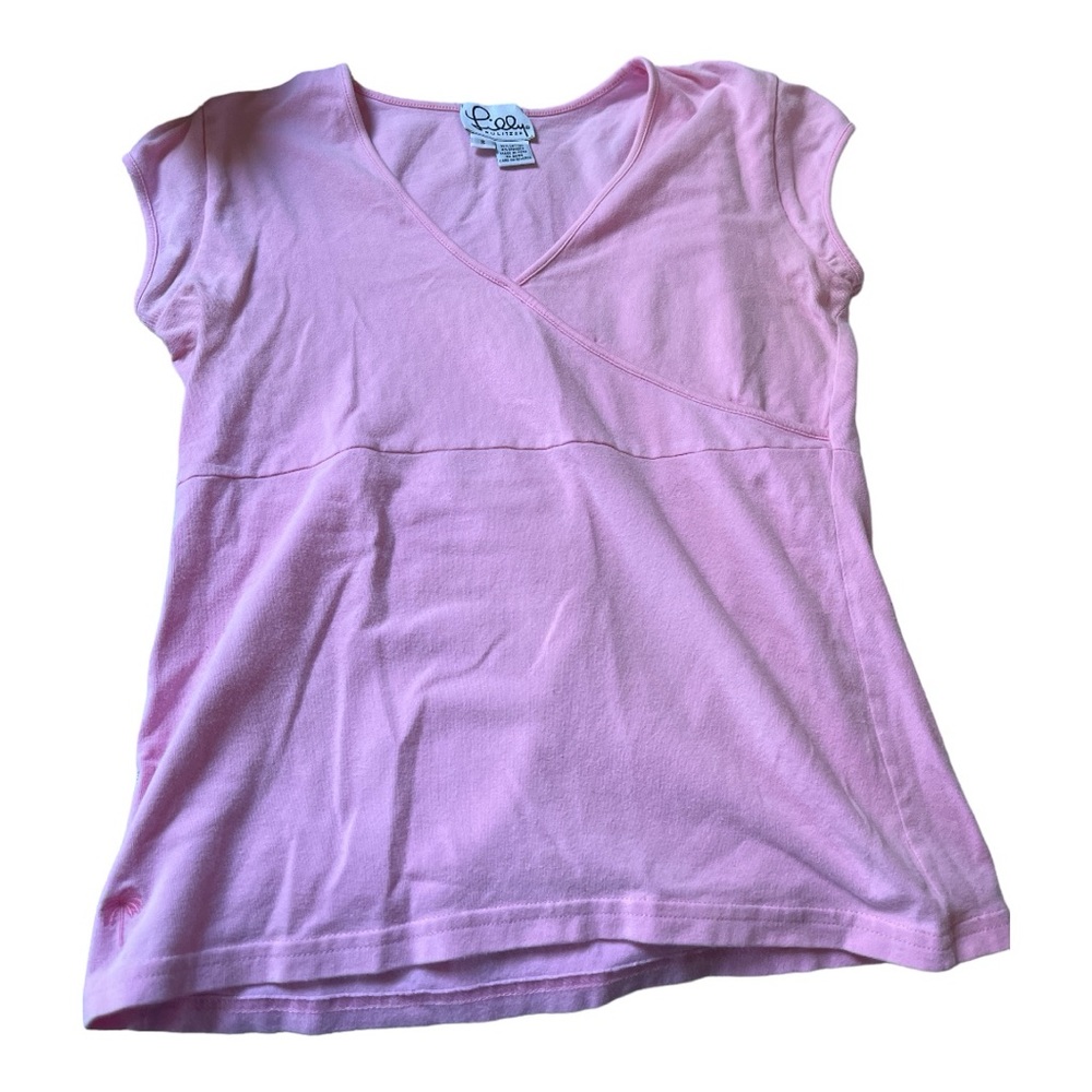 Lilly Pulitzer short sleeve pink shirt. Vintage. Used good condition. 17” by 24”